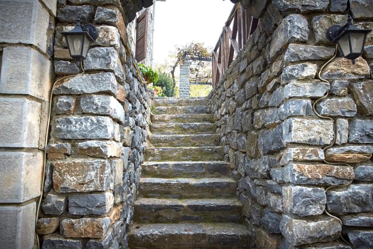 Malevos Traditional Houses Agios Petros  エクステリア 写真