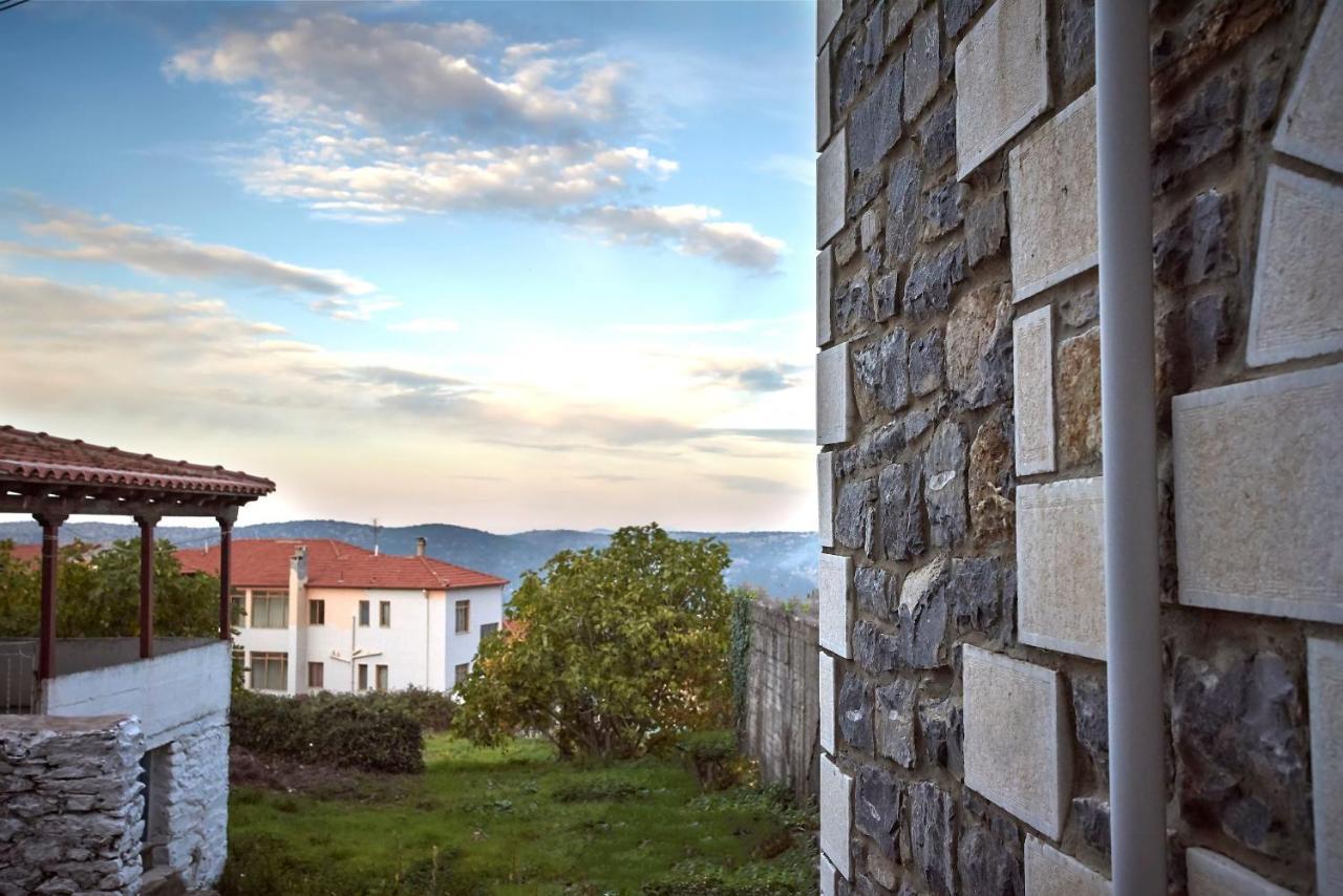 Malevos Traditional Houses Agios Petros  エクステリア 写真