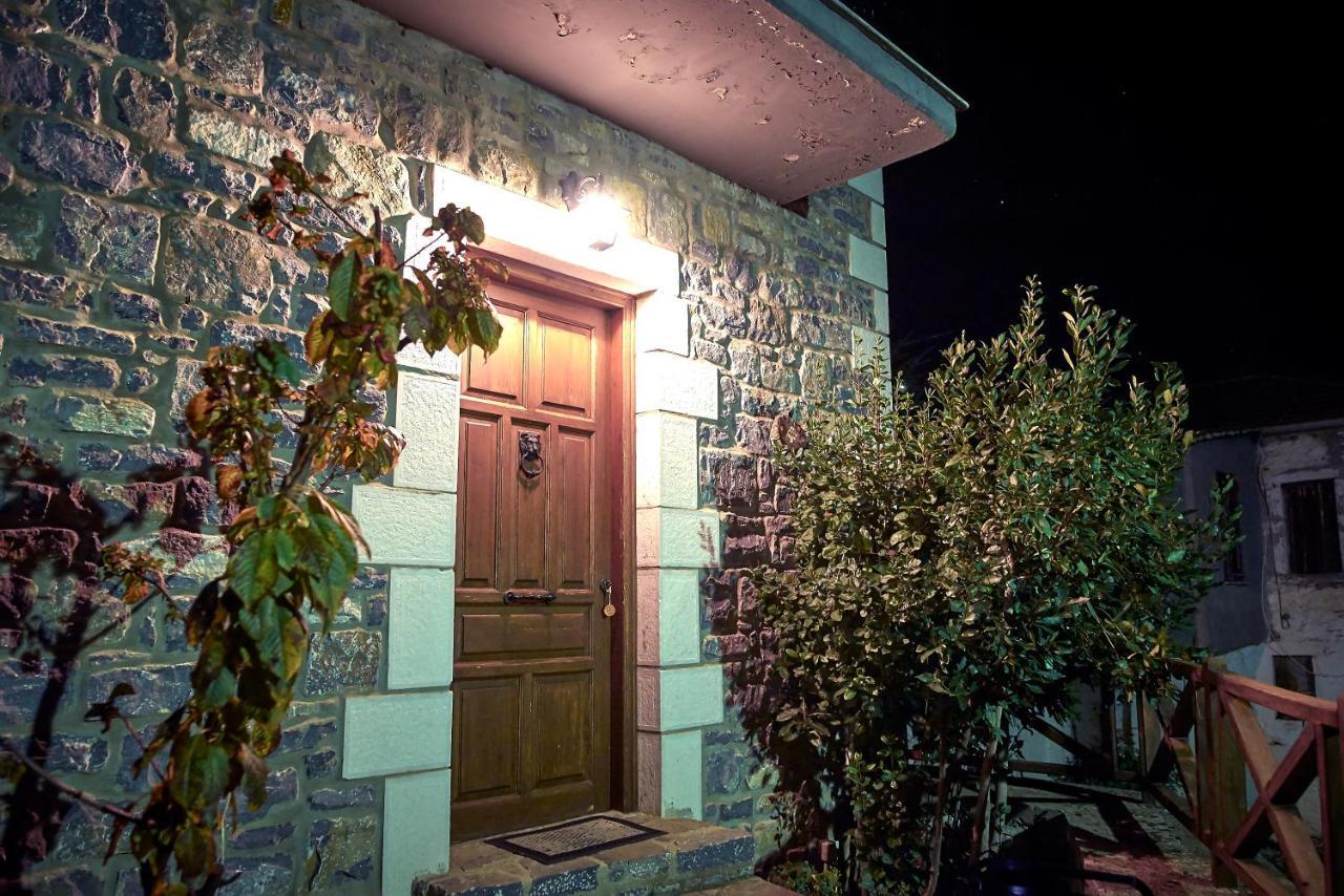 Malevos Traditional Houses Agios Petros  エクステリア 写真