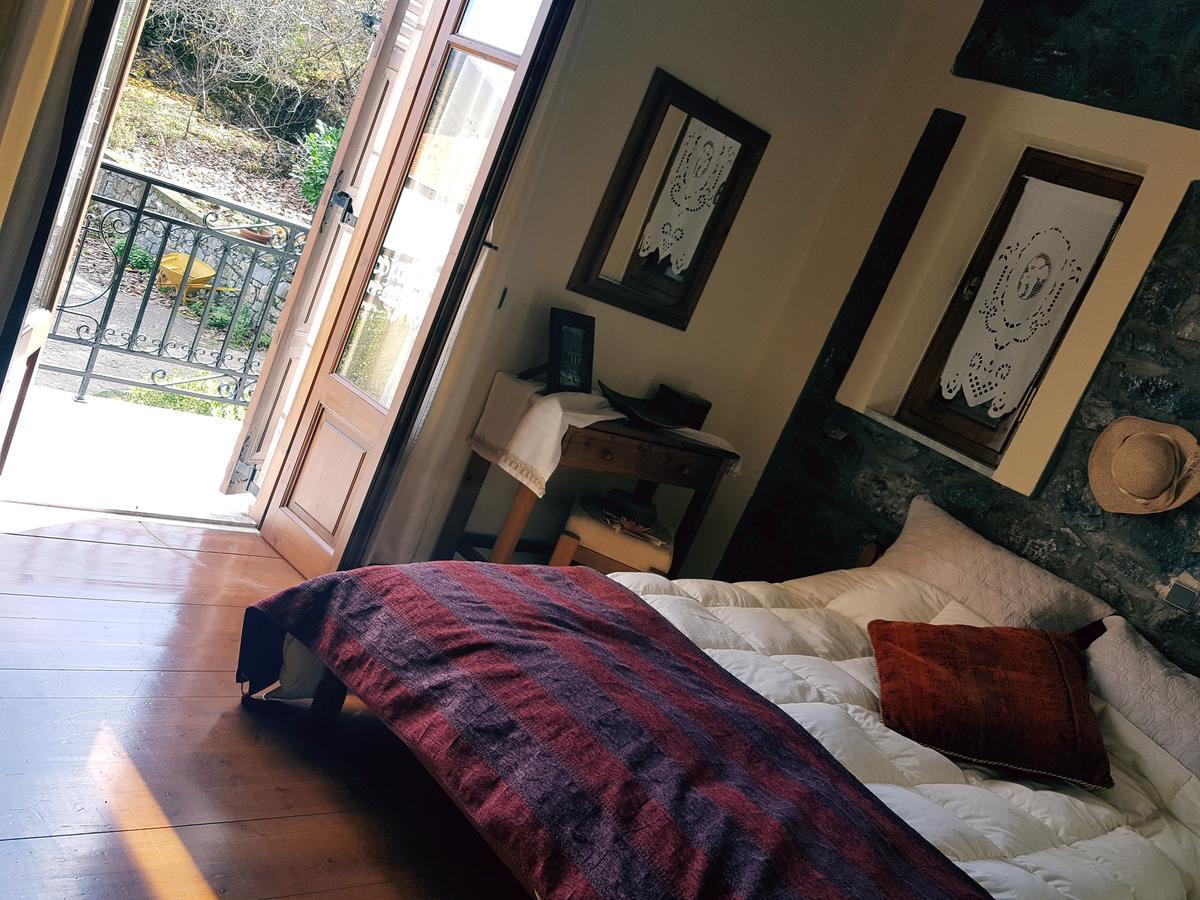 Malevos Traditional Houses Agios Petros  エクステリア 写真